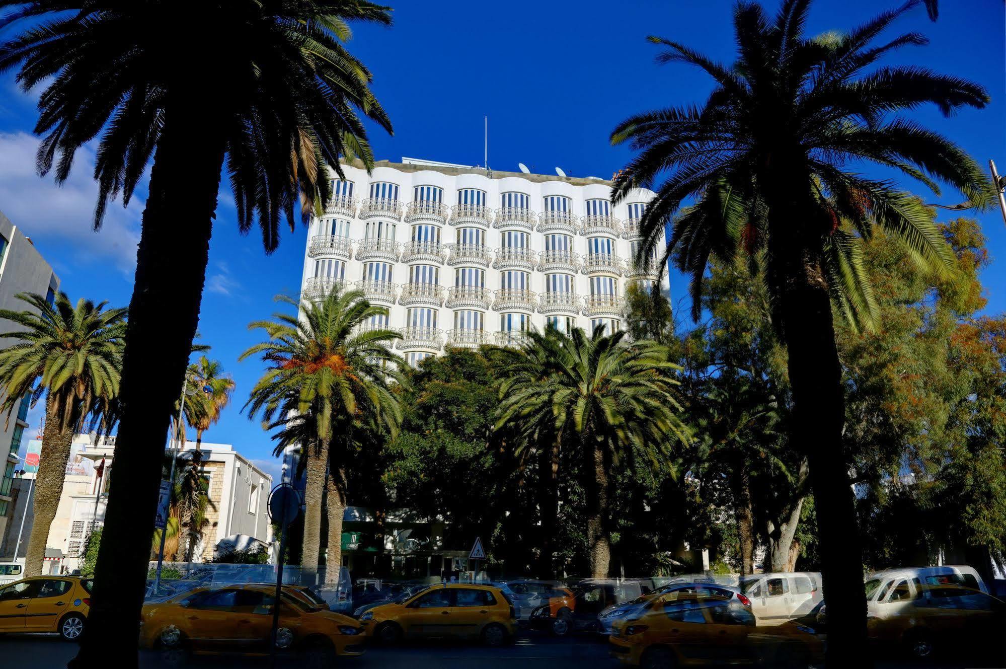 Hotel La Maison Blanche Тунис Экстерьер фото The headquarters of the Tunisian Ministry of Foreign Affairs in Tunis